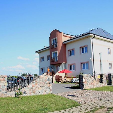 Bed and Breakfast Eurobaltyk Реваль Екстер'єр фото