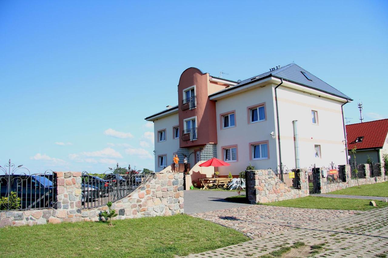 Bed and Breakfast Eurobaltyk Реваль Екстер'єр фото