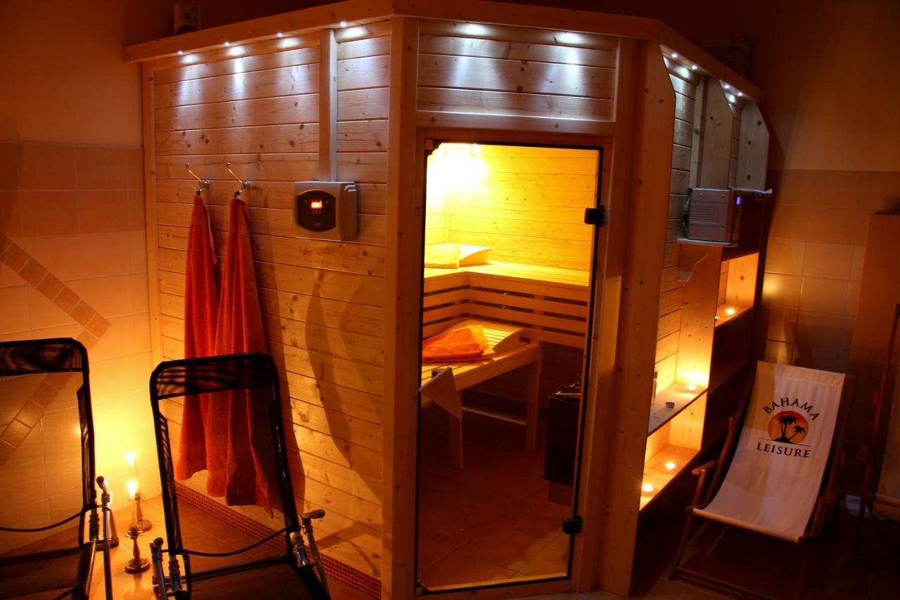 Bed and Breakfast Eurobaltyk Реваль Екстер'єр фото