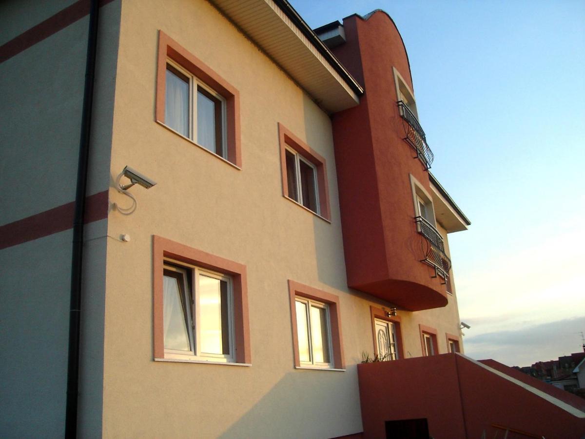 Bed and Breakfast Eurobaltyk Реваль Екстер'єр фото